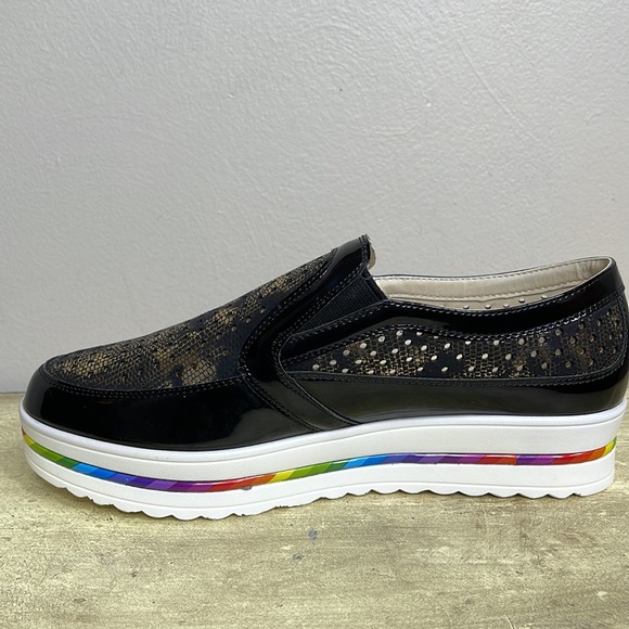 🏷️🏷️ Bundle 2/$12 or 3/$15🏷️🏷️ Luyi Obuwi Slip On Platform Shoe with Rainbow - Picture 10 of 12